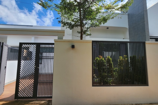 NHÀ ĐẸP MỚI 100% HẺM PHẠM NGŨ LÃO NỐI DÀI, XÃ CƯ EBUR, TP BUÔN MA THUỘT